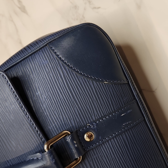 Louis Vuitton Epi Leather Blue Segur PM - Picture 11 of 16